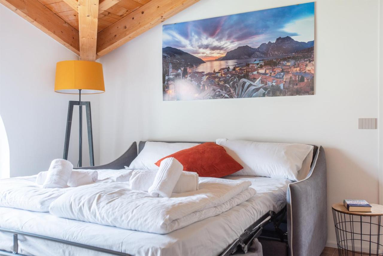 Casa Joanna Apartment Torbole Sul Garda Luaran gambar