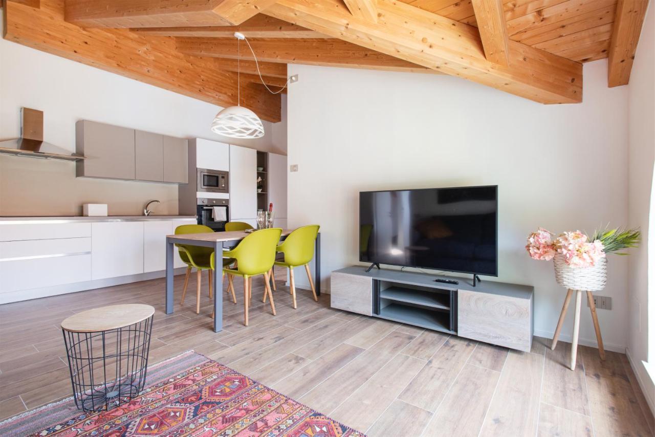 Casa Joanna Apartment Torbole Sul Garda Luaran gambar